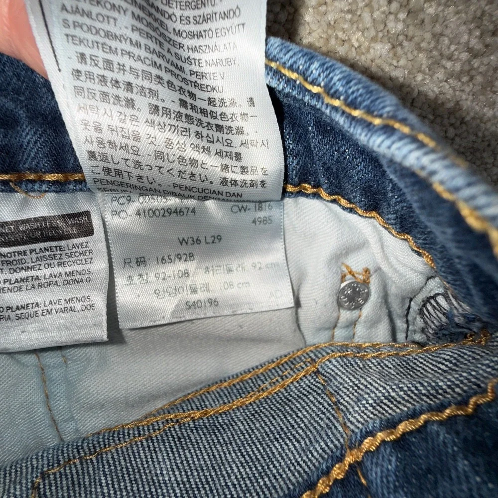 Levi's 505 Jeans‎ Mens 36x29 Blue Denim Medium Wash Mid Rise Regular Fit Outdoor